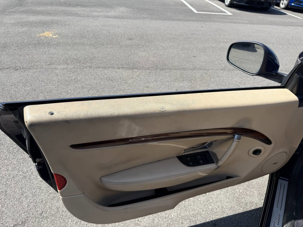 Used 2011 Maserati GranTurismo Convertible image 13