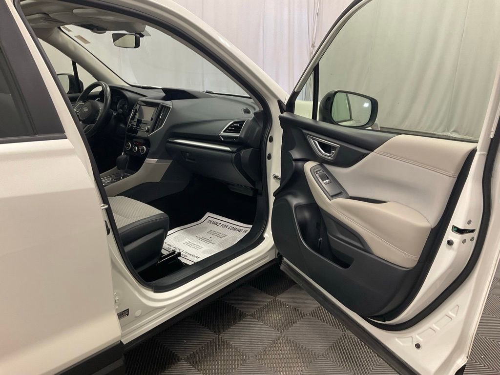Used 2020 Subaru Forester Premium w/ Popular Package #1 AWD/4WD image 32