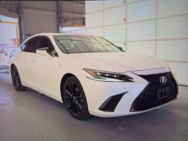 Used 2023 Lexus ES 350 F Sport w/ Accessory Package (Z2)