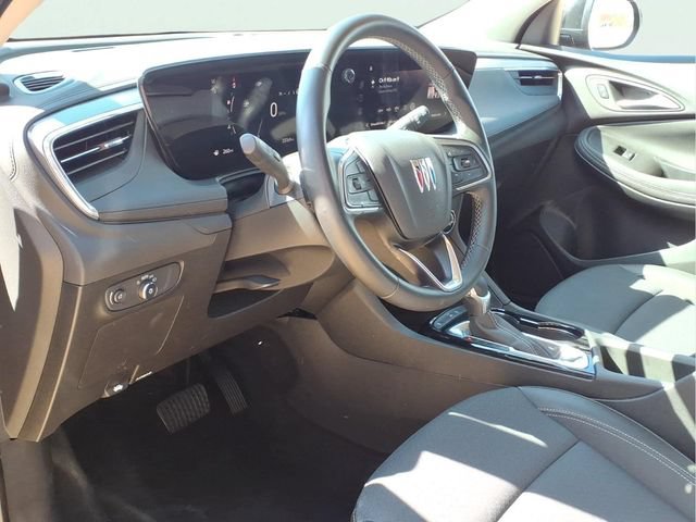Used 2025 Buick Encore GX Preferred FWD image 8