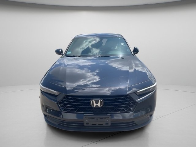 Used 2023 Honda Accord Sport image 3