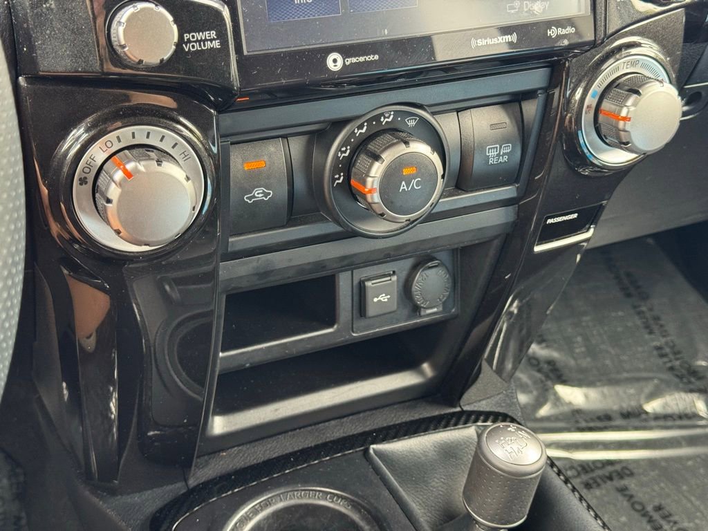 Certified 2024 Toyota 4Runner TRD Off-Road image 34