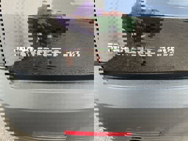 Used 2023 Chevrolet Traverse LT image 9