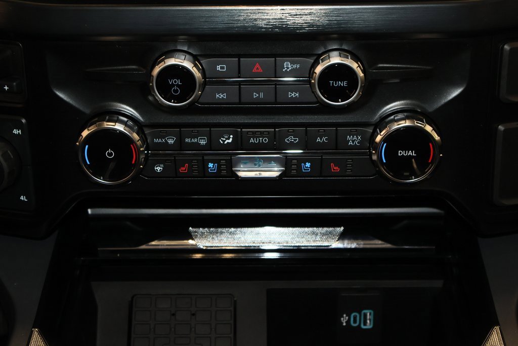 New 2025 Ford F350 Lariat w/ Lariat Ultimate Package image 25