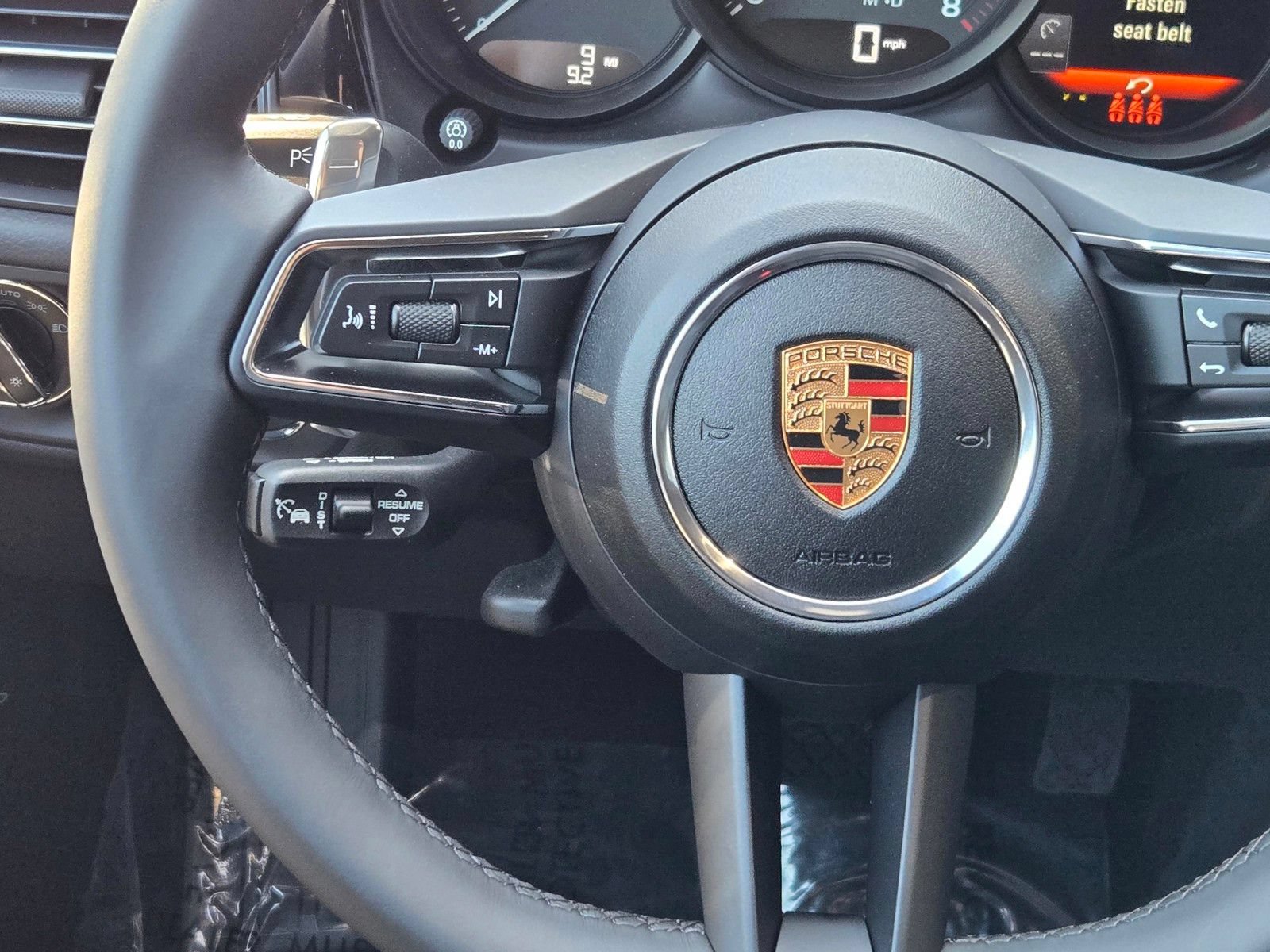 New 2026 Porsche Macan AWD/4WD image 16