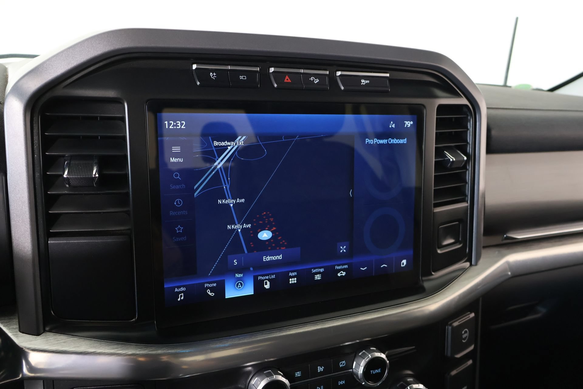 Used 2021 Ford F150 Lariat AWD/4WD image 7