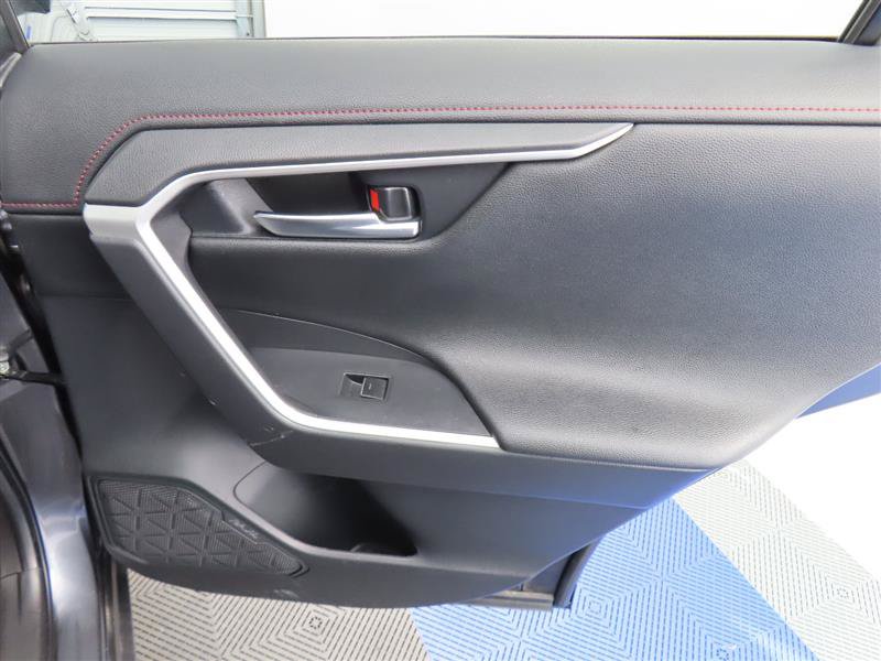 Used 2023 Toyota RAV4 XSE AWD/4WD image 29