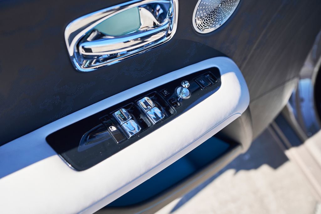 Used 2025 Rolls-Royce Ghost AWD/4WD image 33