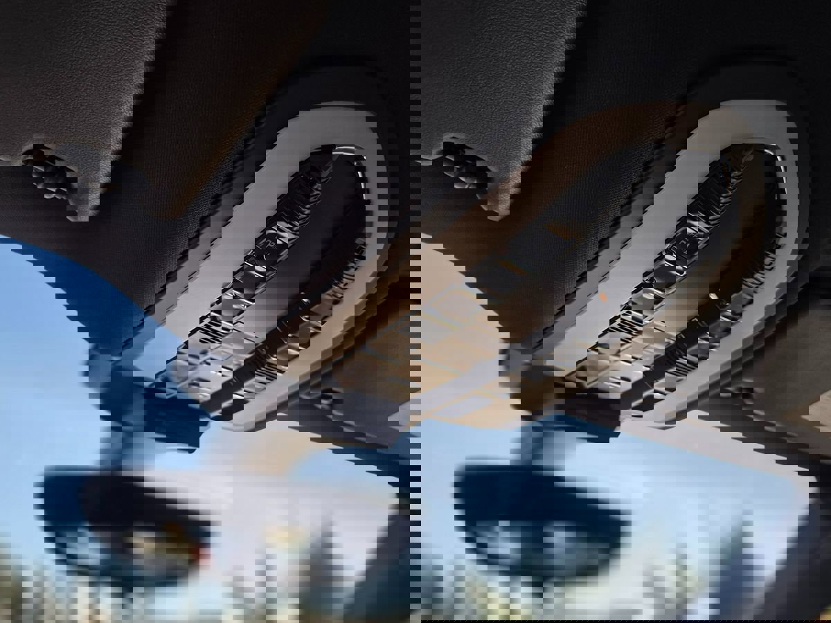 Used 2016 Porsche Macan S image 40