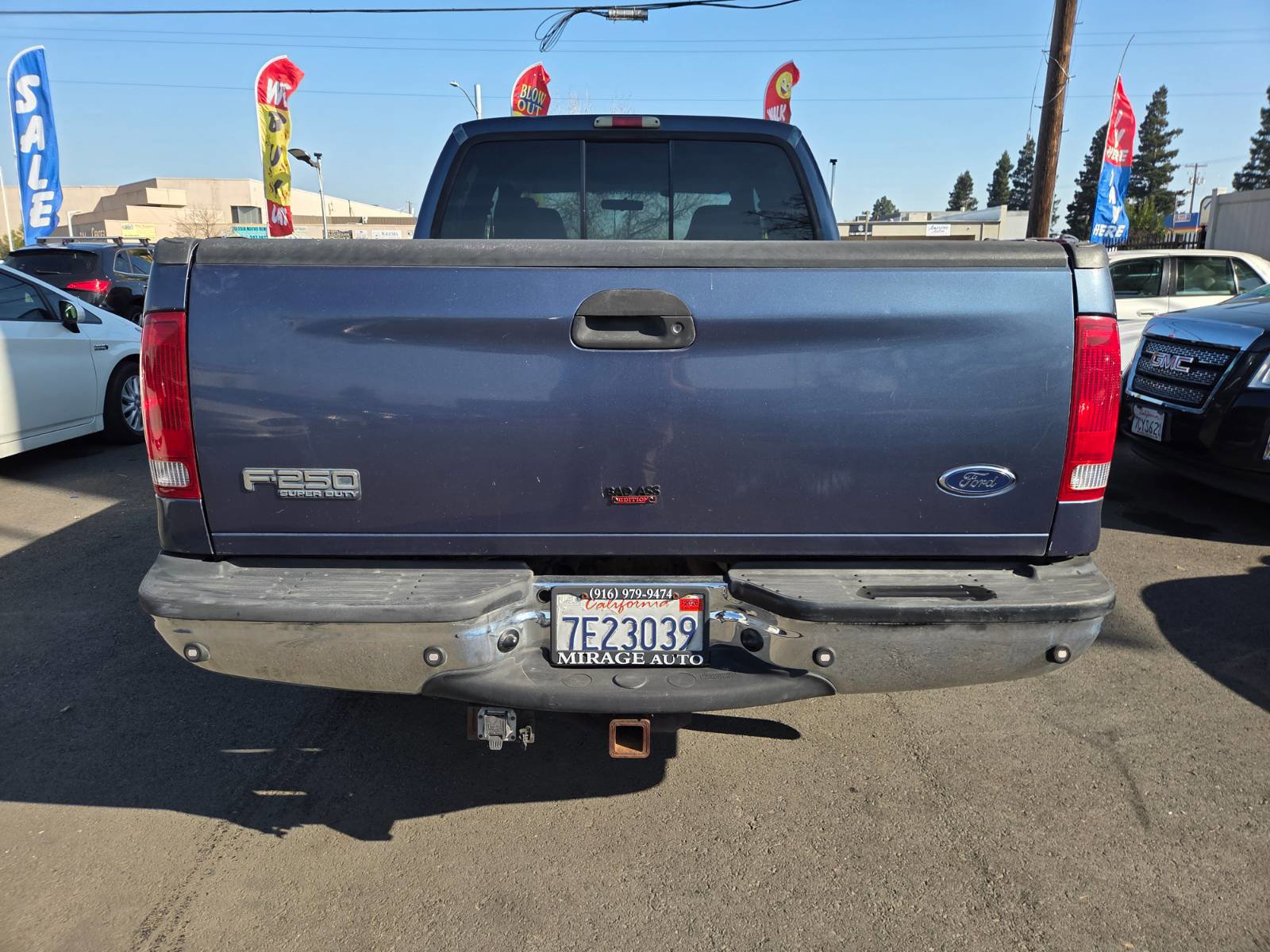 Used 2004 Ford F250 XL image 3