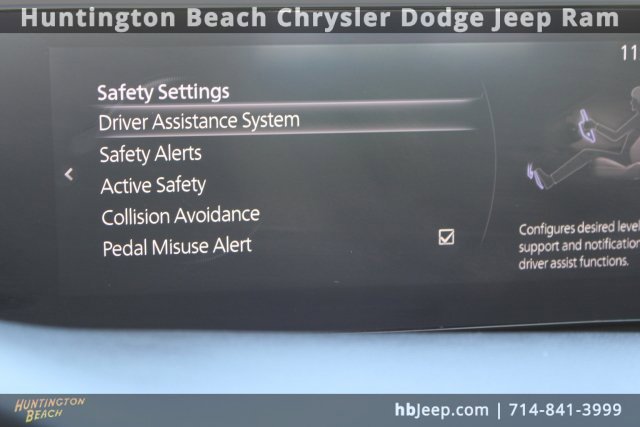 Used 2023 MAZDA MAZDA3 s image 25