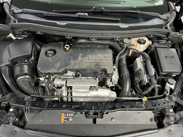 Certified 2018 Chevrolet Cruze LT FWD image 28