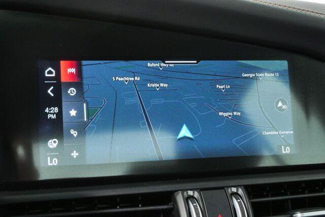 Used 2025 Alfa Romeo Giulia w/ Driving Assist Package RWD image 18