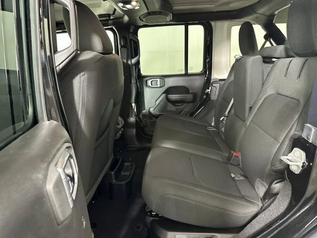 Used 2023 Jeep Wrangler Unlimited w/ Cold Weather Group image 25
