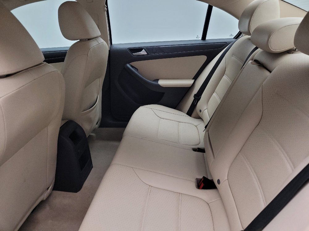 Used 2014 Volkswagen Jetta SE image 18