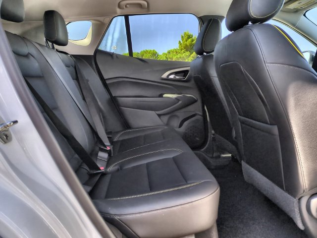 Used 2025 Chevrolet Trax ACTIV w/ Driver Confidence Package FWD image 31