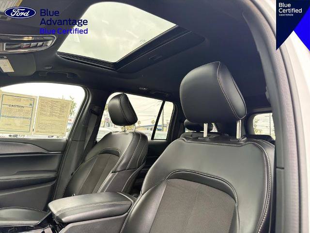Used 2023 Jeep Grand Cherokee Altitude AWD/4WD image 18