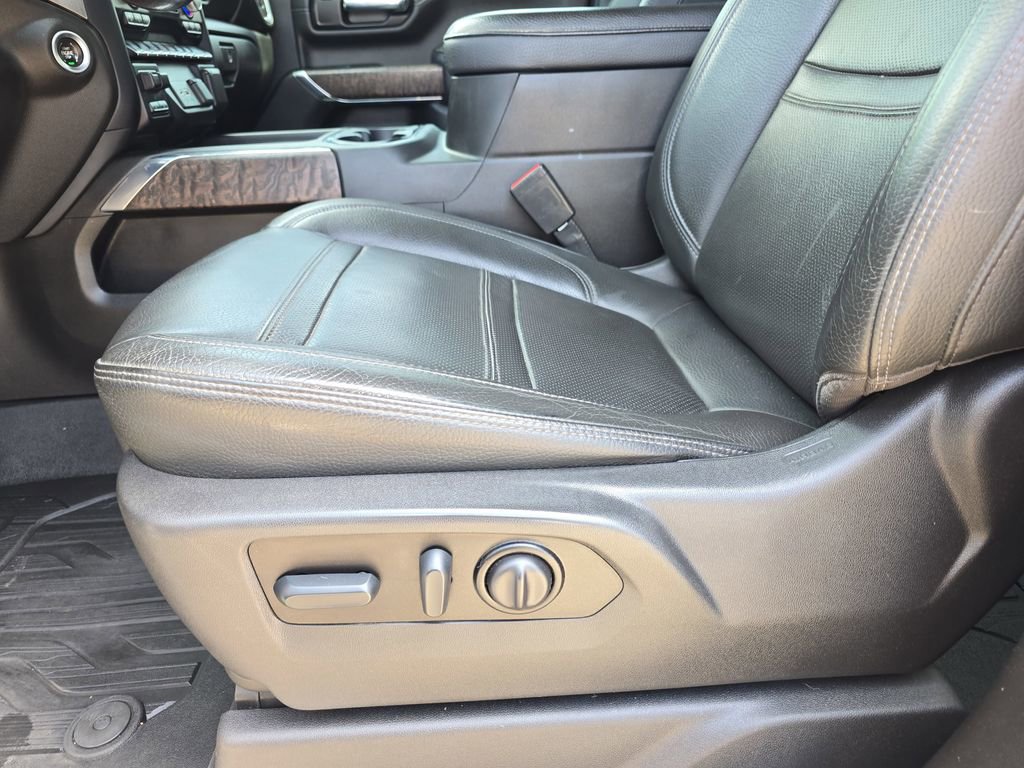 Used 2022 GMC Sierra 3500 Denali image 30