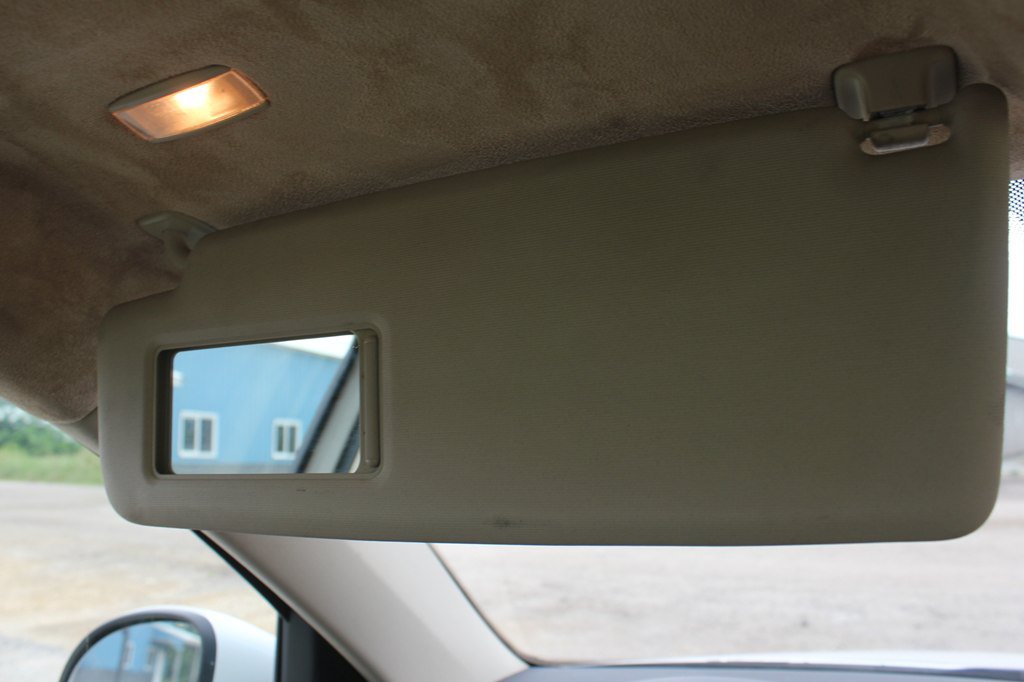 Used 2013 Volkswagen Tiguan SEL AWD/4WD image 25