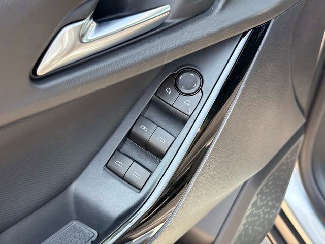 New 2026 Chevrolet Equinox LT w/ Safety and Technology Package FWD image 19