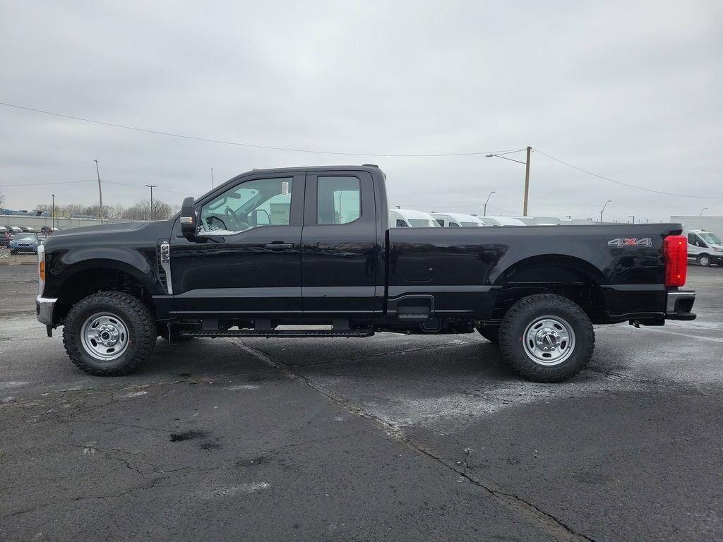 New 2026 Ford F250 XL w/ XL Off-Road Package AWD/4WD image 7