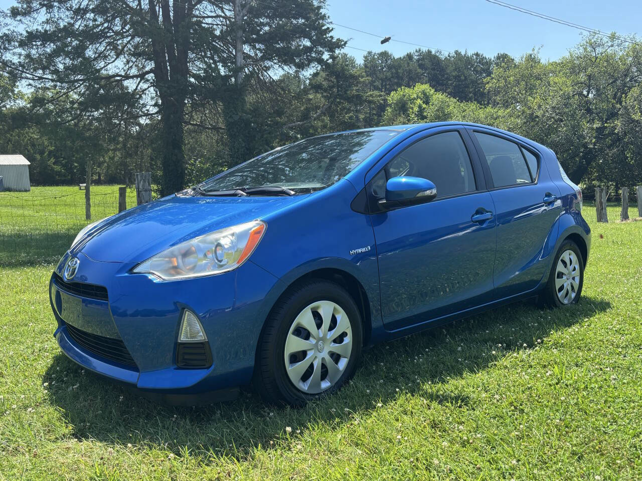 Used 2013 Toyota Prius C Two image 1