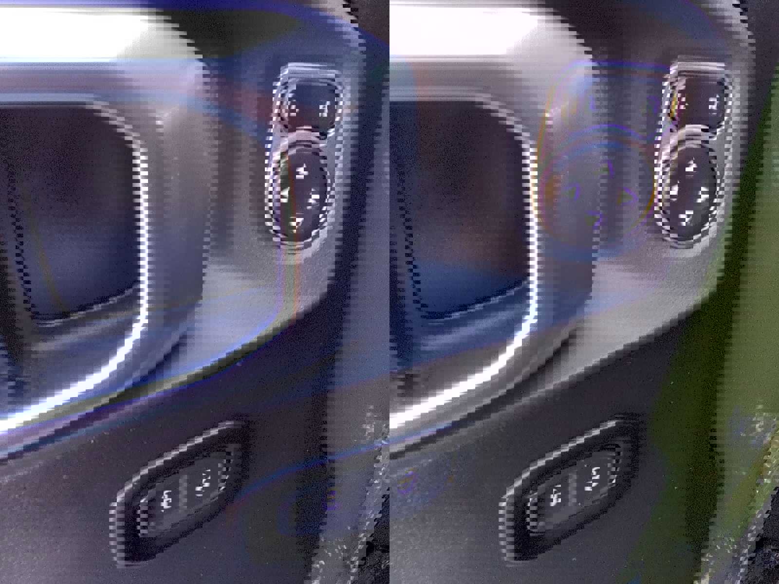 Used 2023 Jeep Gladiator Willys image 10