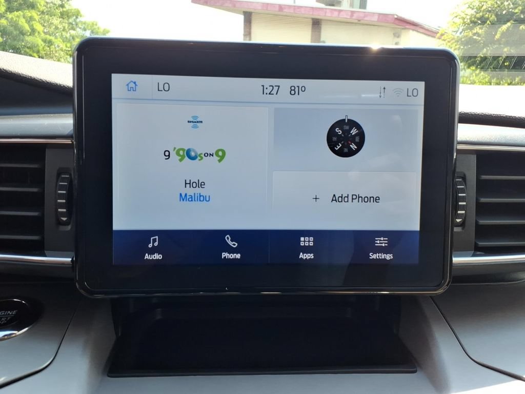 Used 2023 Ford Explorer XLT w/ Equipment Group 202A AWD/4WD image 7