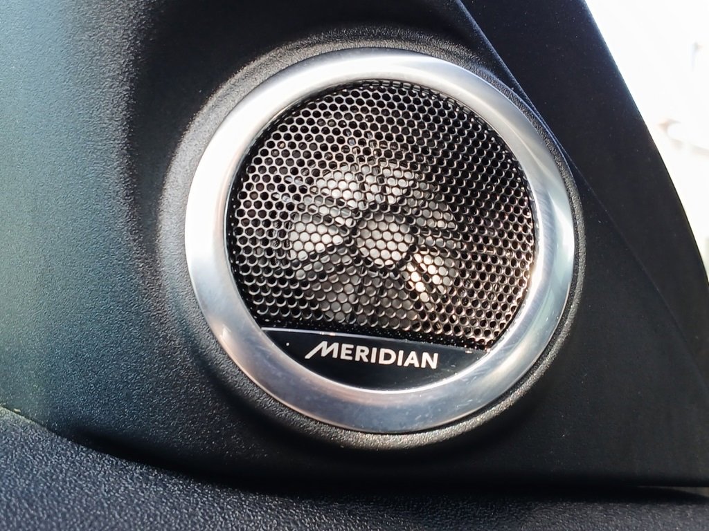 Used 2022 Land Rover Range Rover Evoque R-Dynamic SE image 20