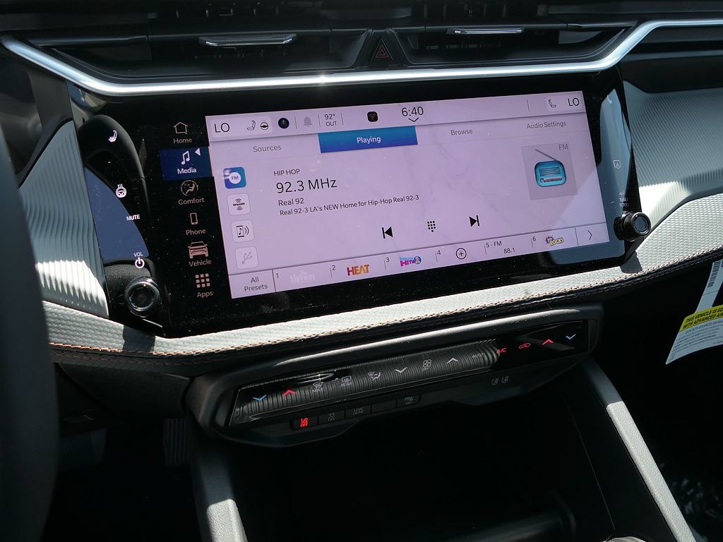 New 2026 Jeep Cherokee Limited AWD/4WD image 16