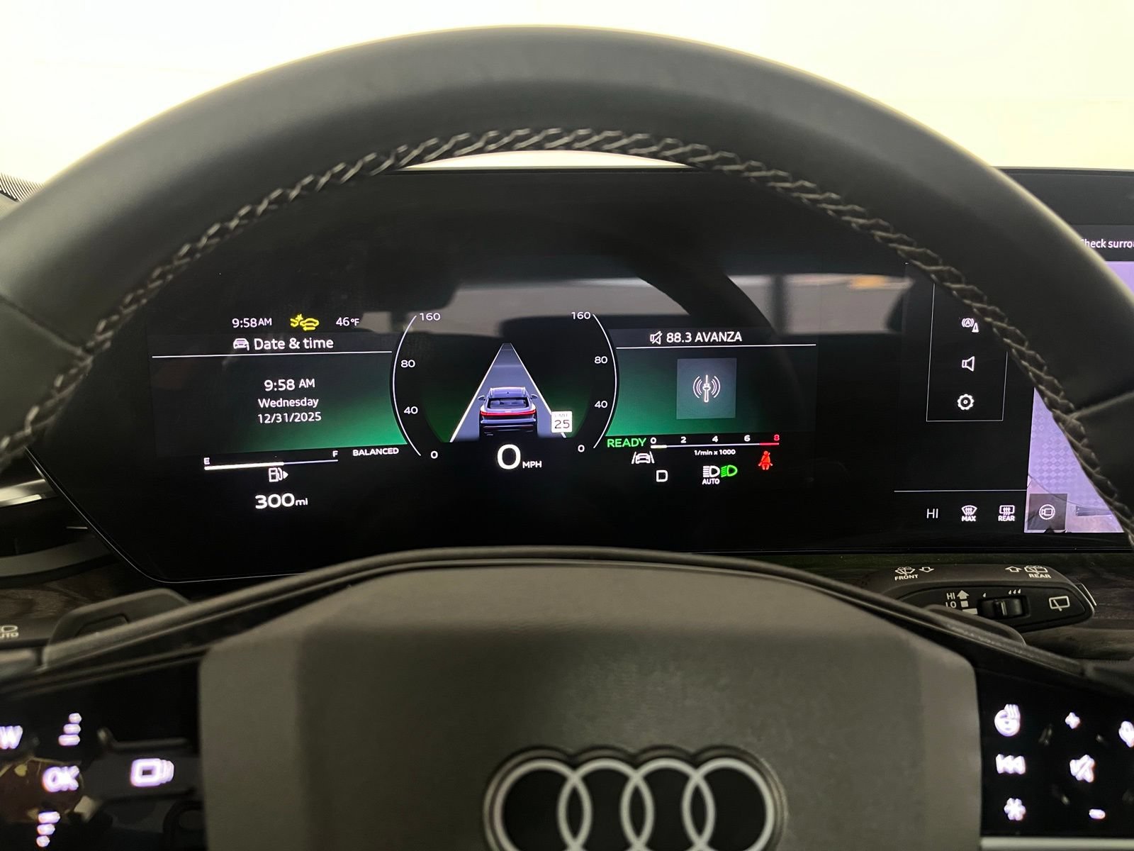Used 2025 Audi Q5 Premium w/ Convenience Package AWD/4WD image 14