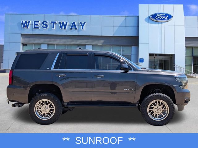 Used 2018 Chevrolet Tahoe LT w/ Luxury Package AWD/4WD image 2