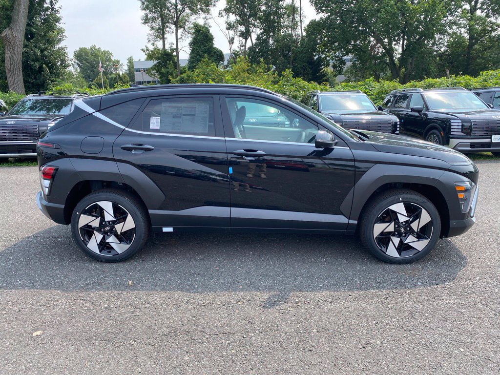 New 2026 Hyundai Kona Limited AWD/4WD image 2