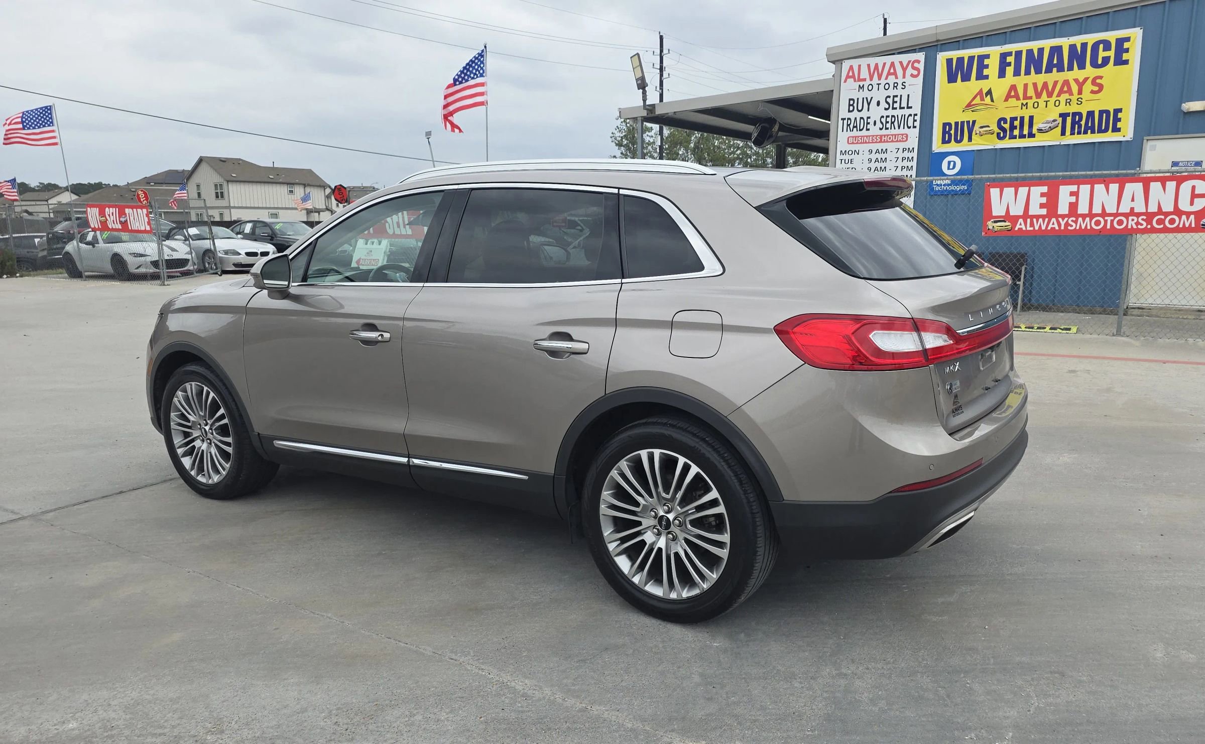 Used 2018 Lincoln MKX Reserve w/ Lincoln MKX Climate Package image 11