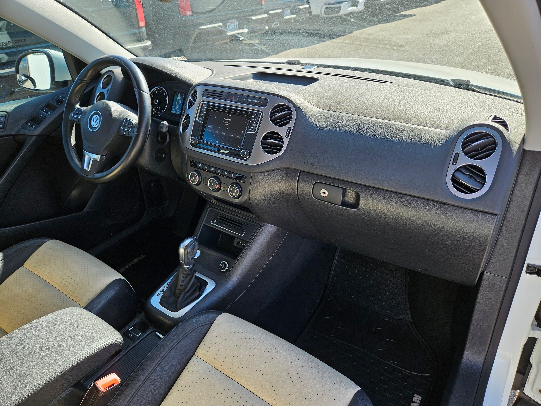 Used 2017 Volkswagen Tiguan S AWD/4WD image 31