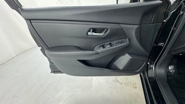 Certified 2024 Nissan Sentra SV FWD image 16