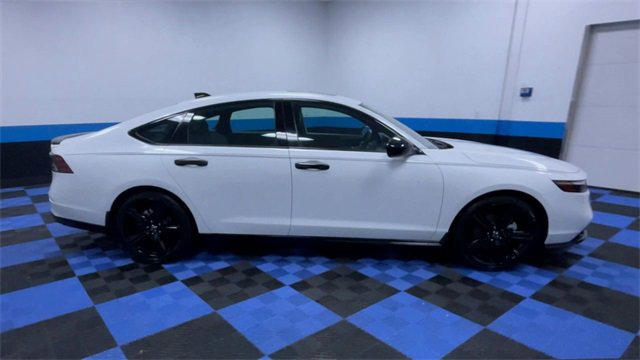 Certified 2023 Honda Accord Sport image 9
