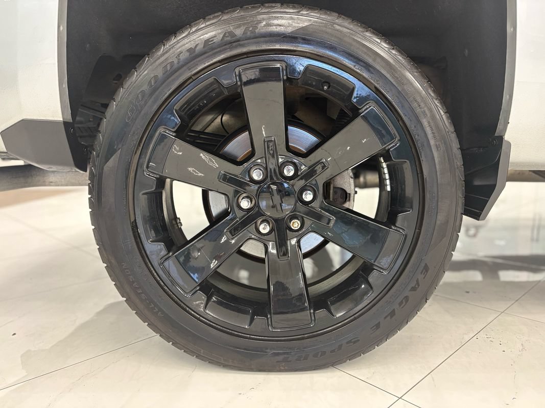 Used 2017 Chevrolet Silverado 1500 LT w/ Rally 2 Edition AWD/4WD image 37