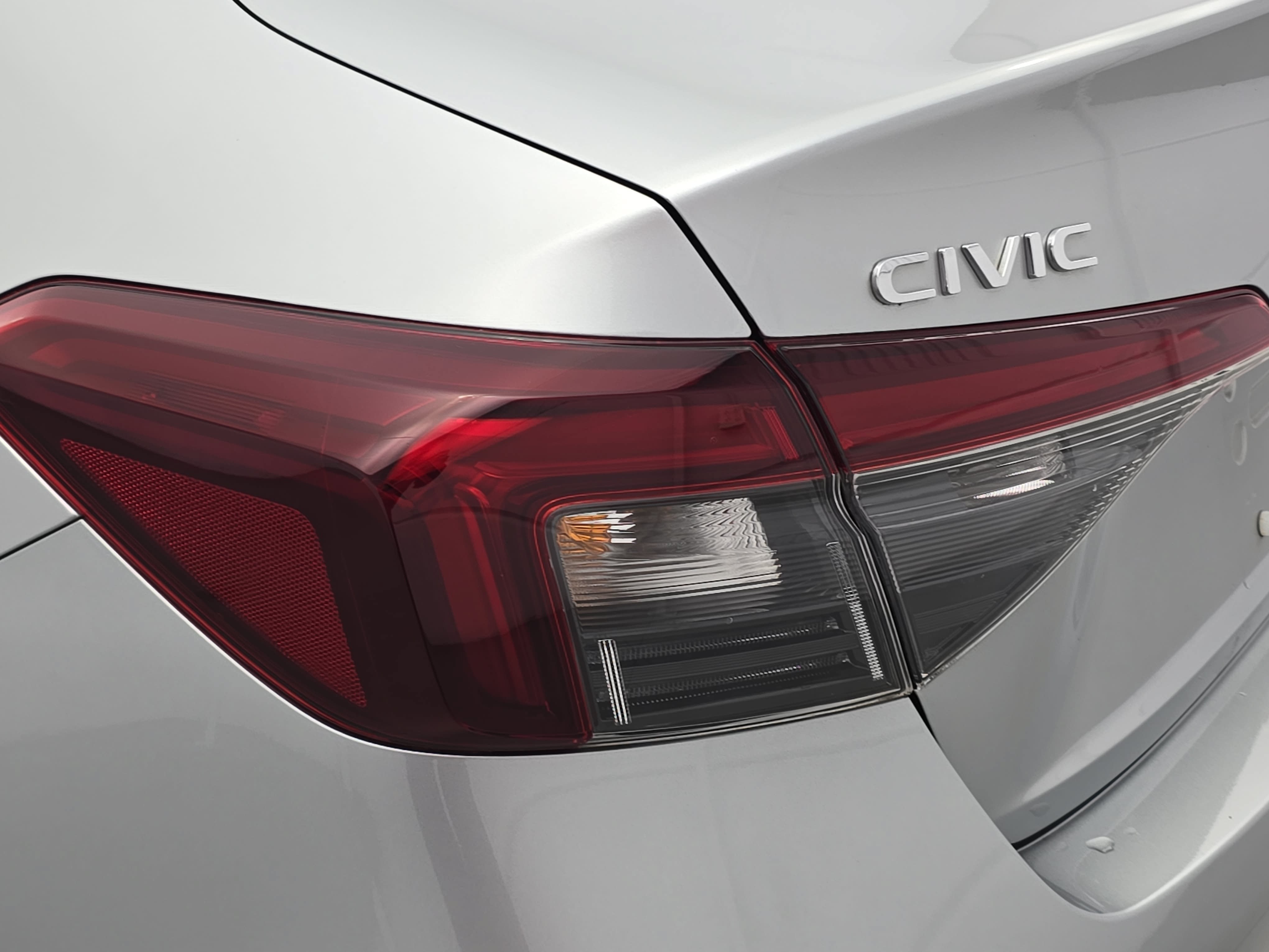 Certified 2025 Honda Civic Sport image 33