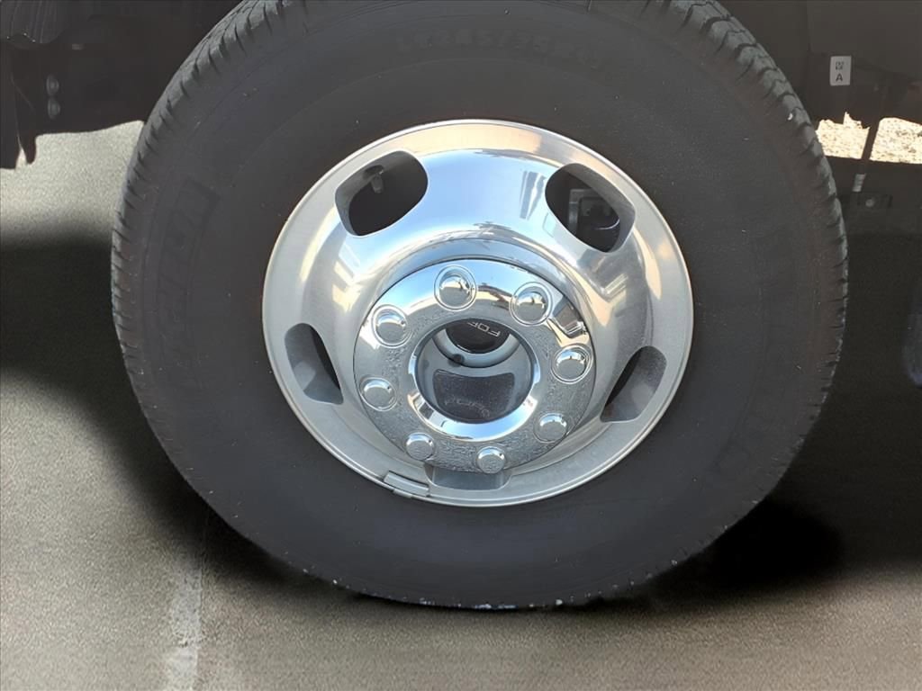 Used 2024 Ford F350 King Ranch image 23