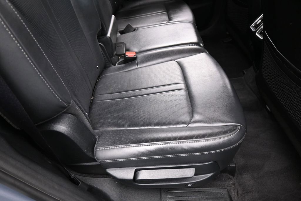 Used 2025 Kia Sorento S FWD image 41
