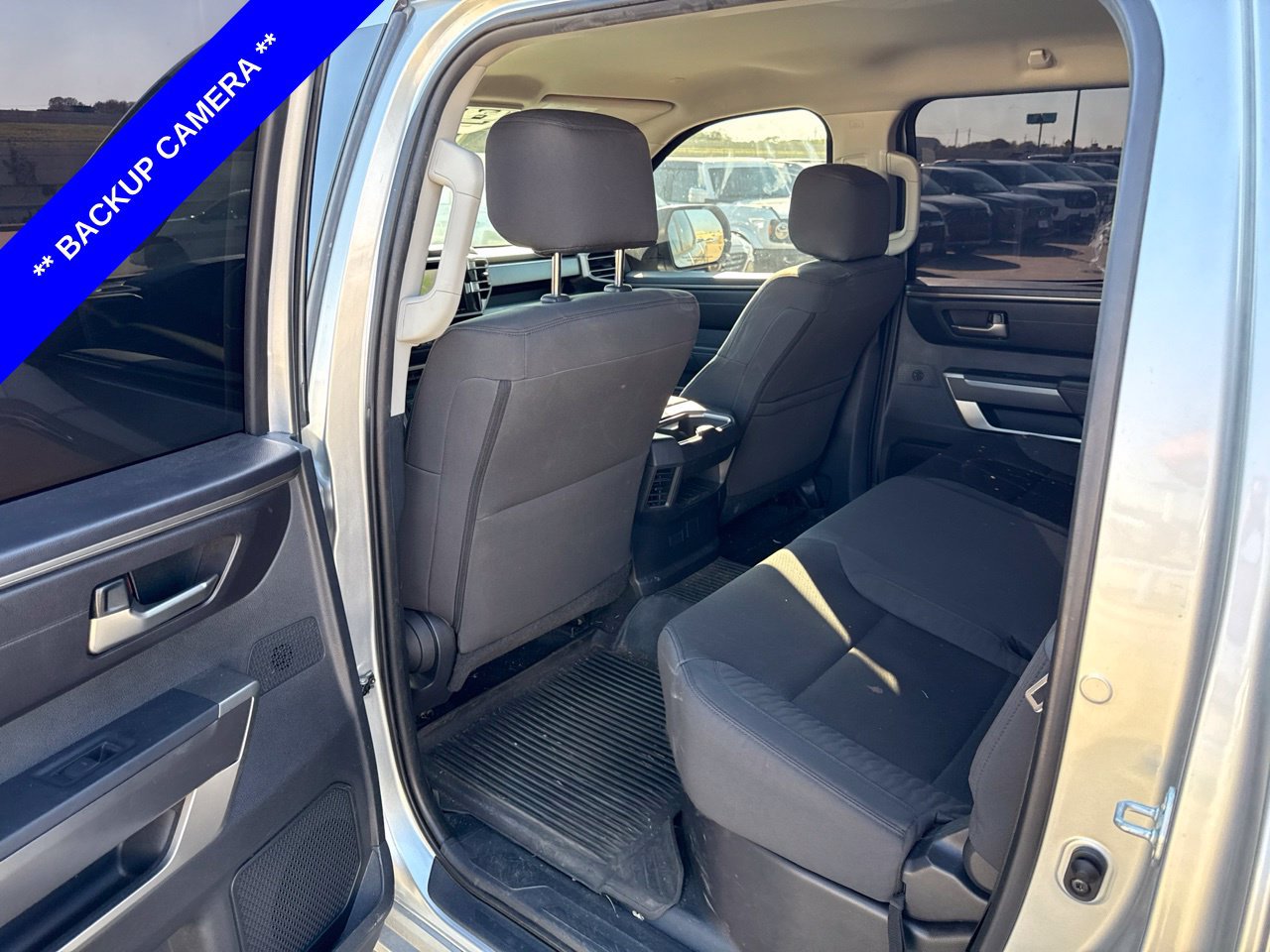 Used 2022 Toyota Tundra SR5 AWD/4WD image 7