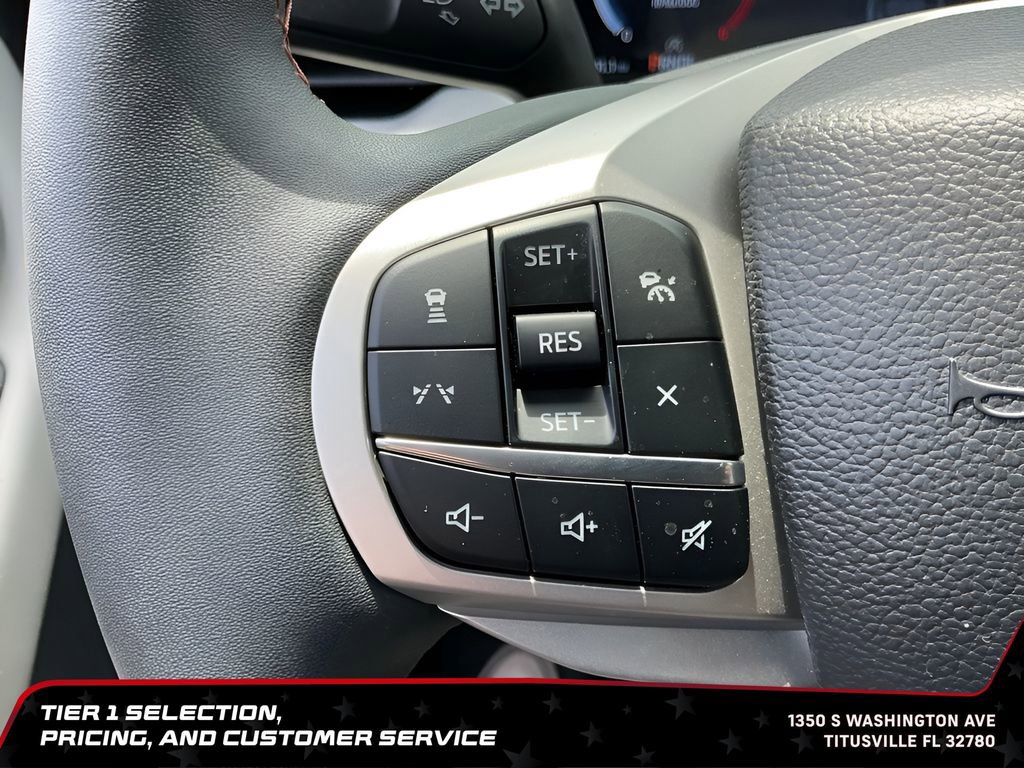 Used 2025 Ford Explorer Active w/ Active Comfort Package RWD image 28