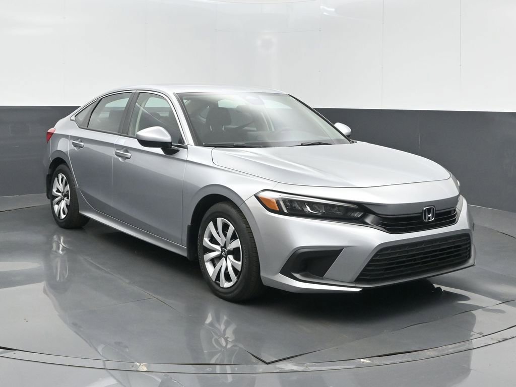 Used 2023 Honda Civic LX image 2