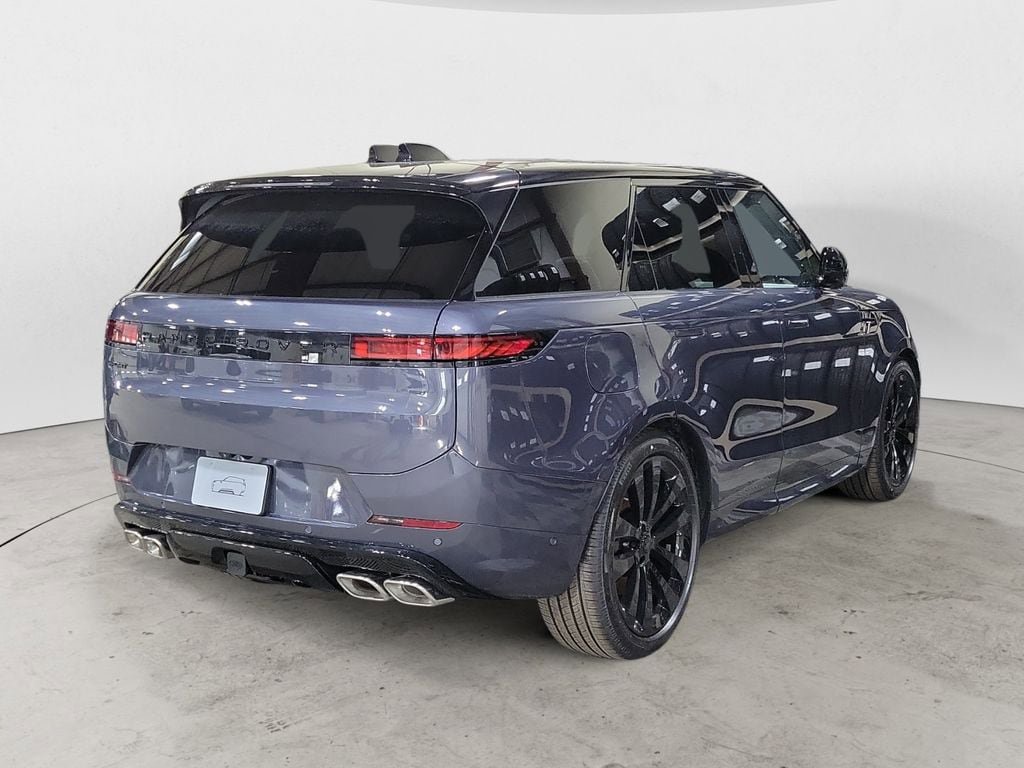 New 2026 Land Rover Range Rover Sport Dynamic SE AWD/4WD image 5
