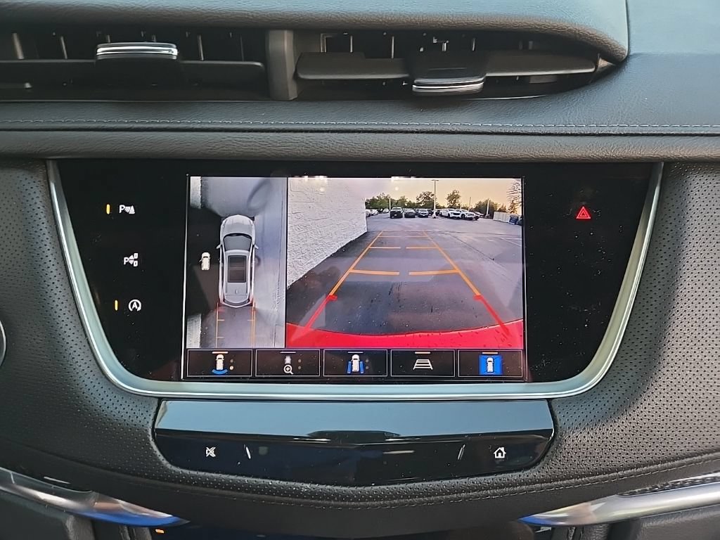 Certified 2023 Cadillac XT5 Sportv w/ Technology Package AWD/4WD image 29