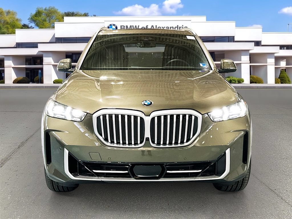 New 2026 BMW X5 xDrive40i AWD/4WD image 2