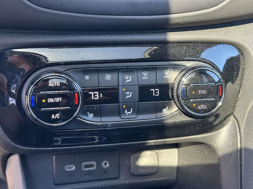 Used 2023 Buick Encore GX Essence w/ Experience Buick Package image 25