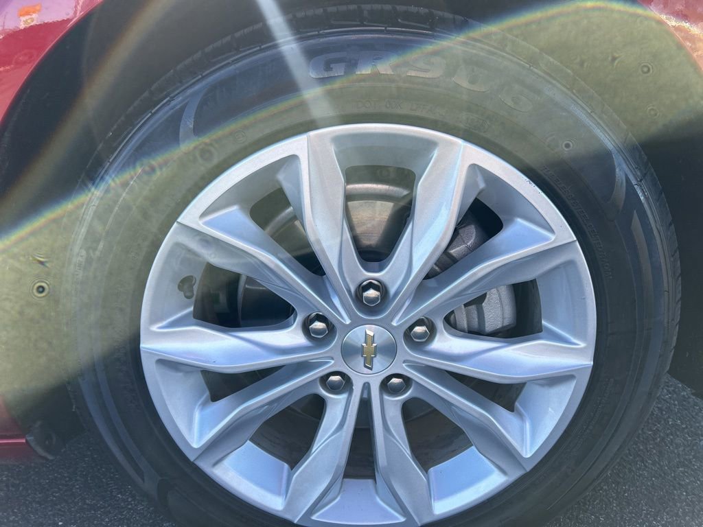 Used 2025 Chevrolet Malibu LT image 29