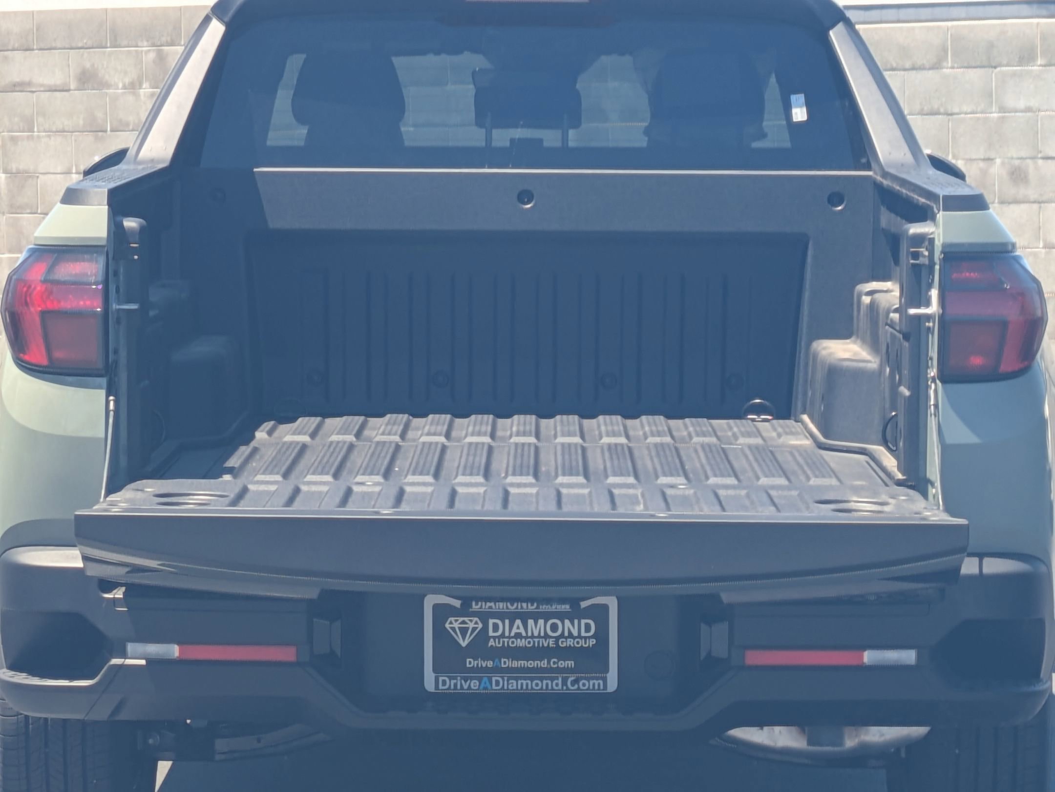 New 2025 Hyundai Santa Cruz SE image 5